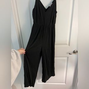 Black jumpsuit / casual / flowy / small